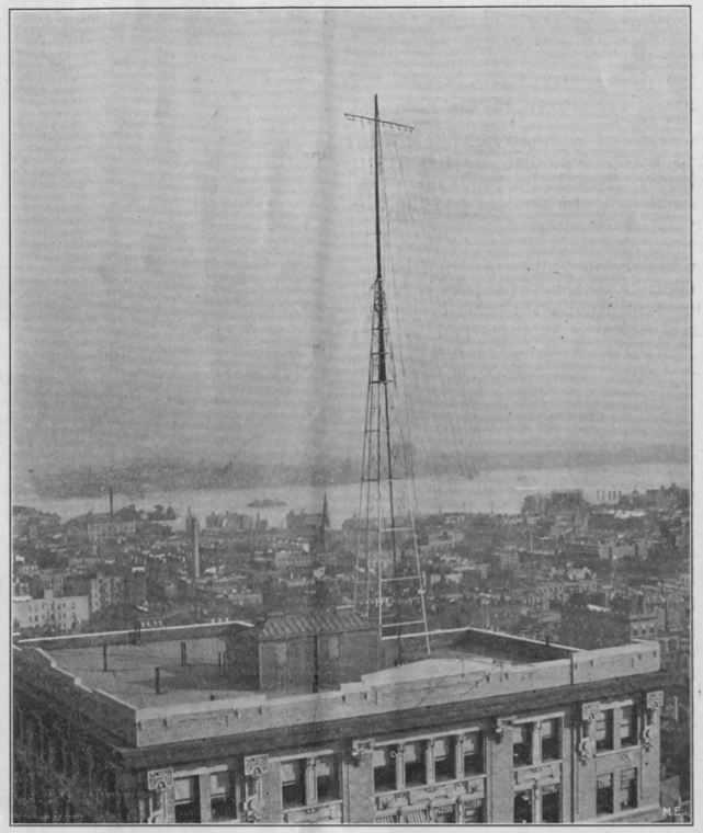 Radio Telephone Company aerial on top of the Terminal building near 42nd stret and Park Avenue, New York City. From *Modern Electrics,* October 1908