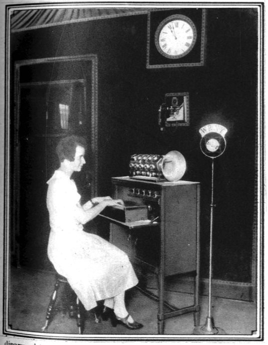 Above is shown the Pianorad as operated in WRNY studio; [below] is the loud-speaker horn with its twenty-five units separately connected for eliminating harmonics.